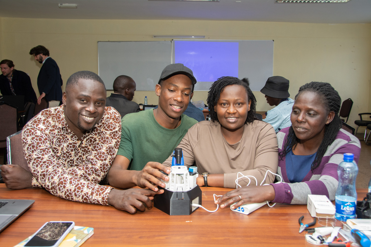 3D-Printed Microscope Training