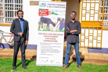 UoE Students Scoop T