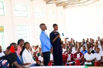 BARCOUSA Students Me